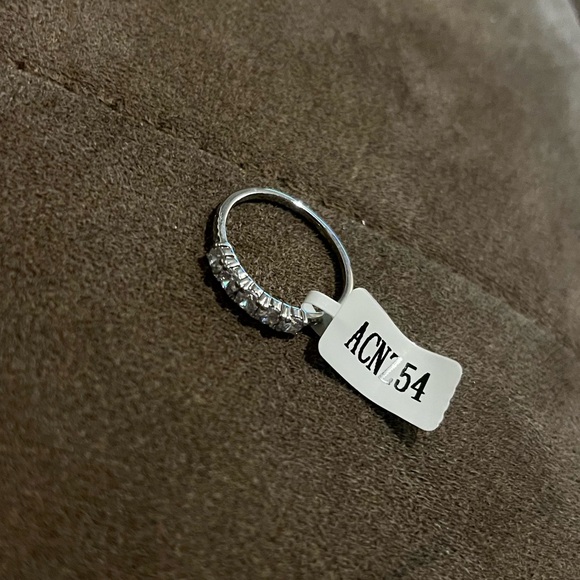 Charmed Aroma | Size 8 Ring - Picture 6 of 7